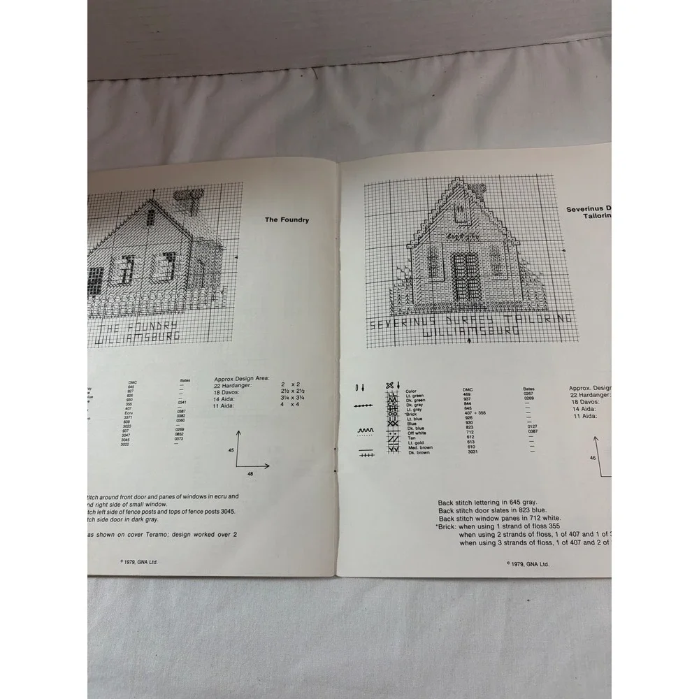 Vintage 1979 Graphique Needle Arts Cross-Stitch Favorites‎ Book 5 Patterns DIY
